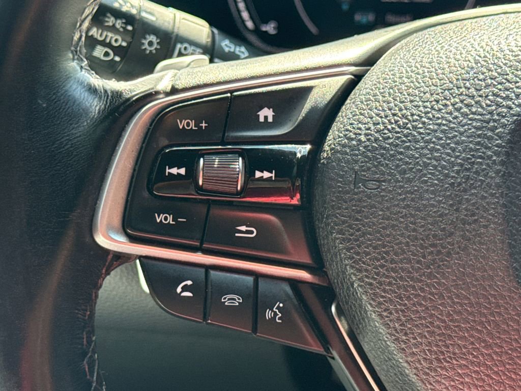 Used 2018 Honda Accord Sport image 28