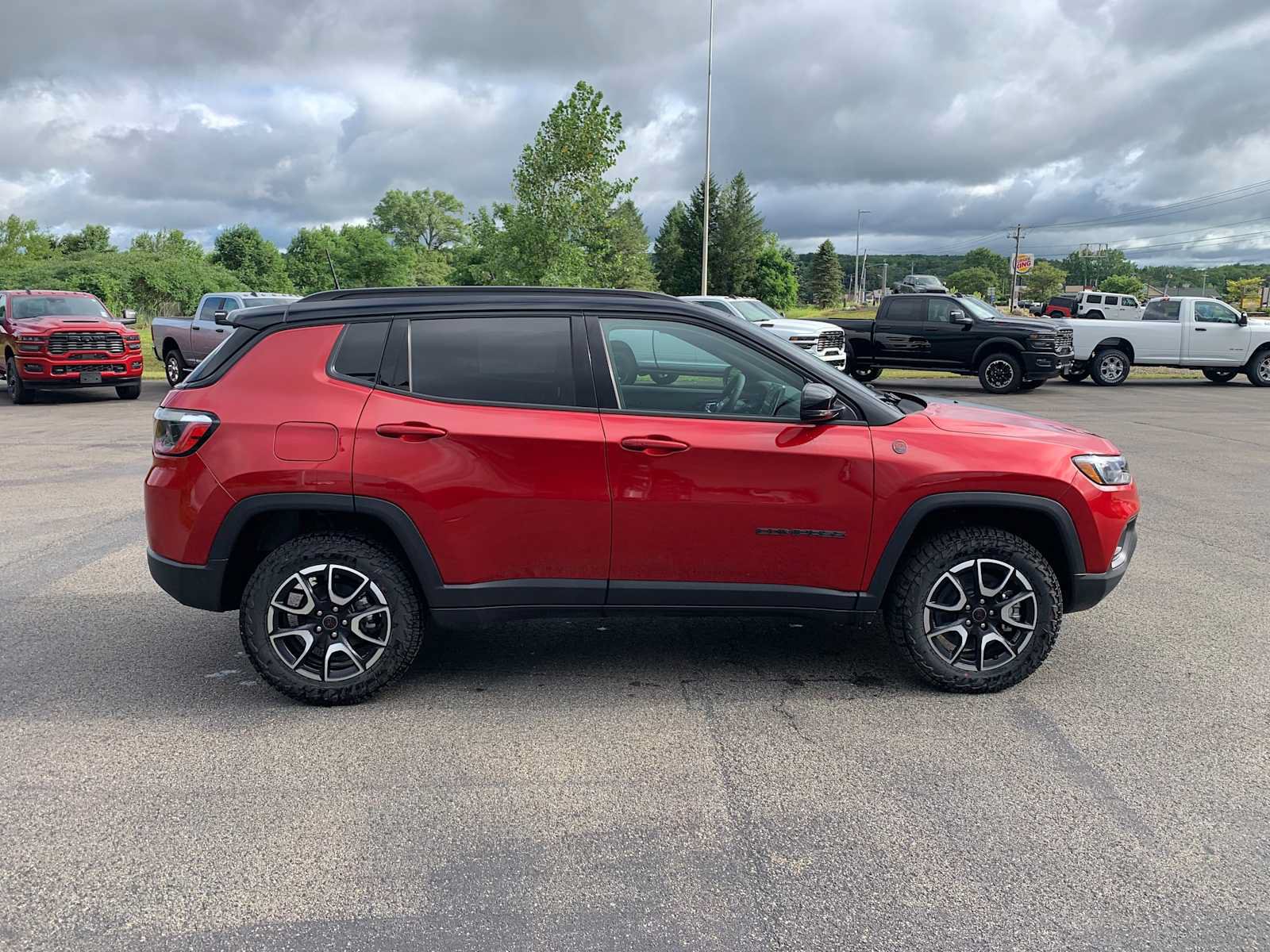 New 2026 Jeep Compass Trailhawk AWD/4WD image 4