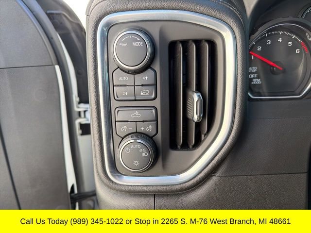 Used 2021 Chevrolet Silverado 1500 LT w/ Remote Start Package image 26