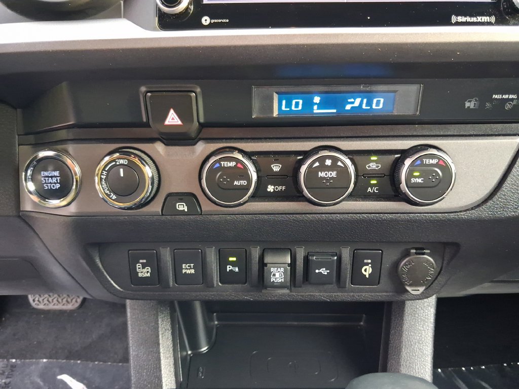Used 2023 Toyota Tacoma TRD Sport w/ Advanced Technology Package AWD/4WD image 19