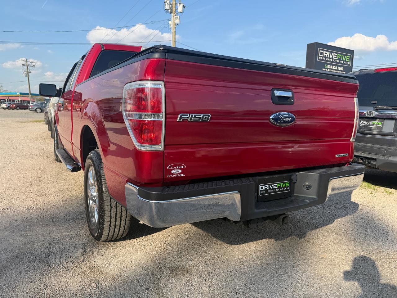 Used 2011 Ford F150 XLT w/ XLT Chrome Pkg image 3
