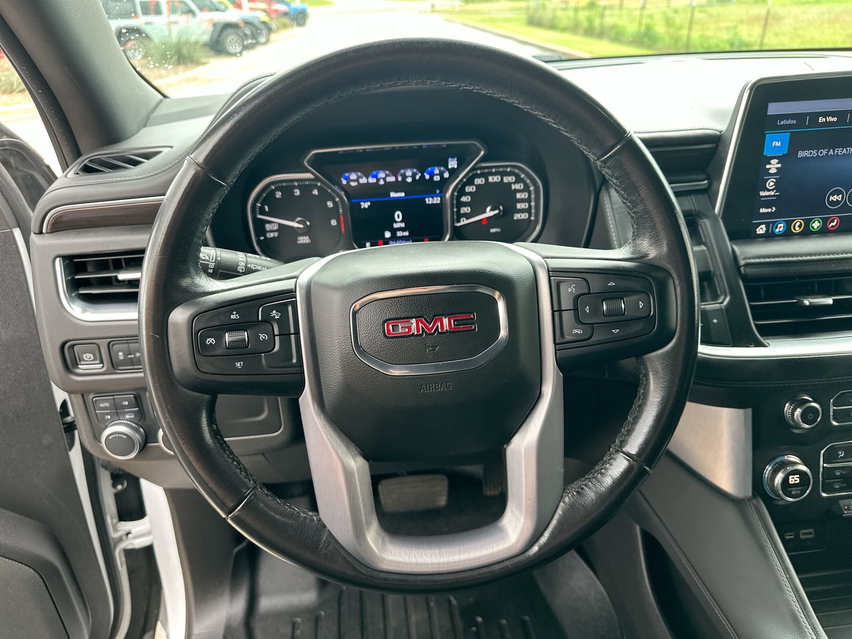 Used 2021 GMC Yukon SLE AWD/4WD image 14