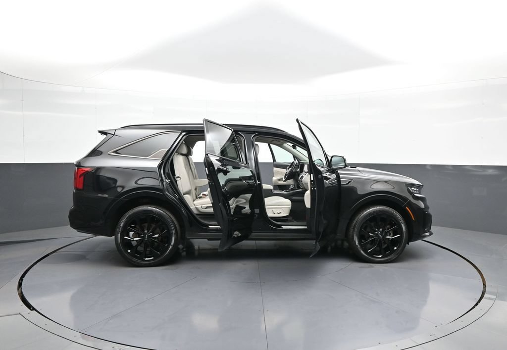 Used 2022 Kia Sorento SX AWD/4WD image 44