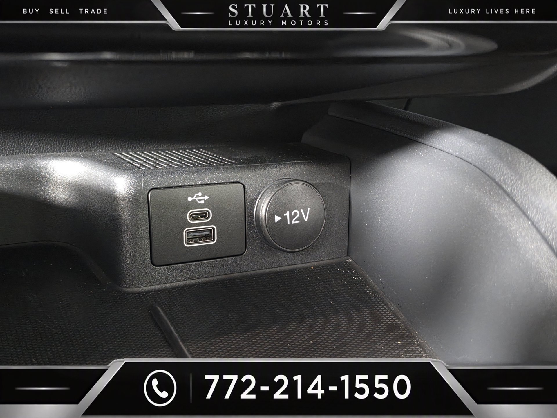 Used 2025 Ford Escape ST-Line w/ Equipment Group 301A FWD image 16