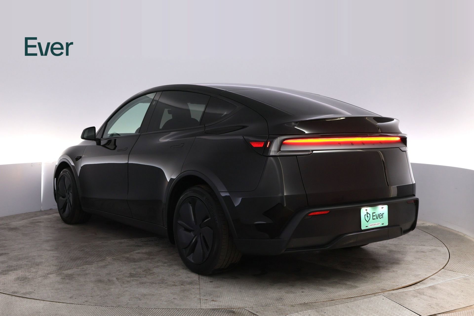 Used 2026 Tesla Model Y Long Range RWD image 17
