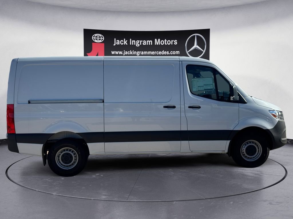 New 2025 Mercedes-Benz Sprinter 2500 image 6