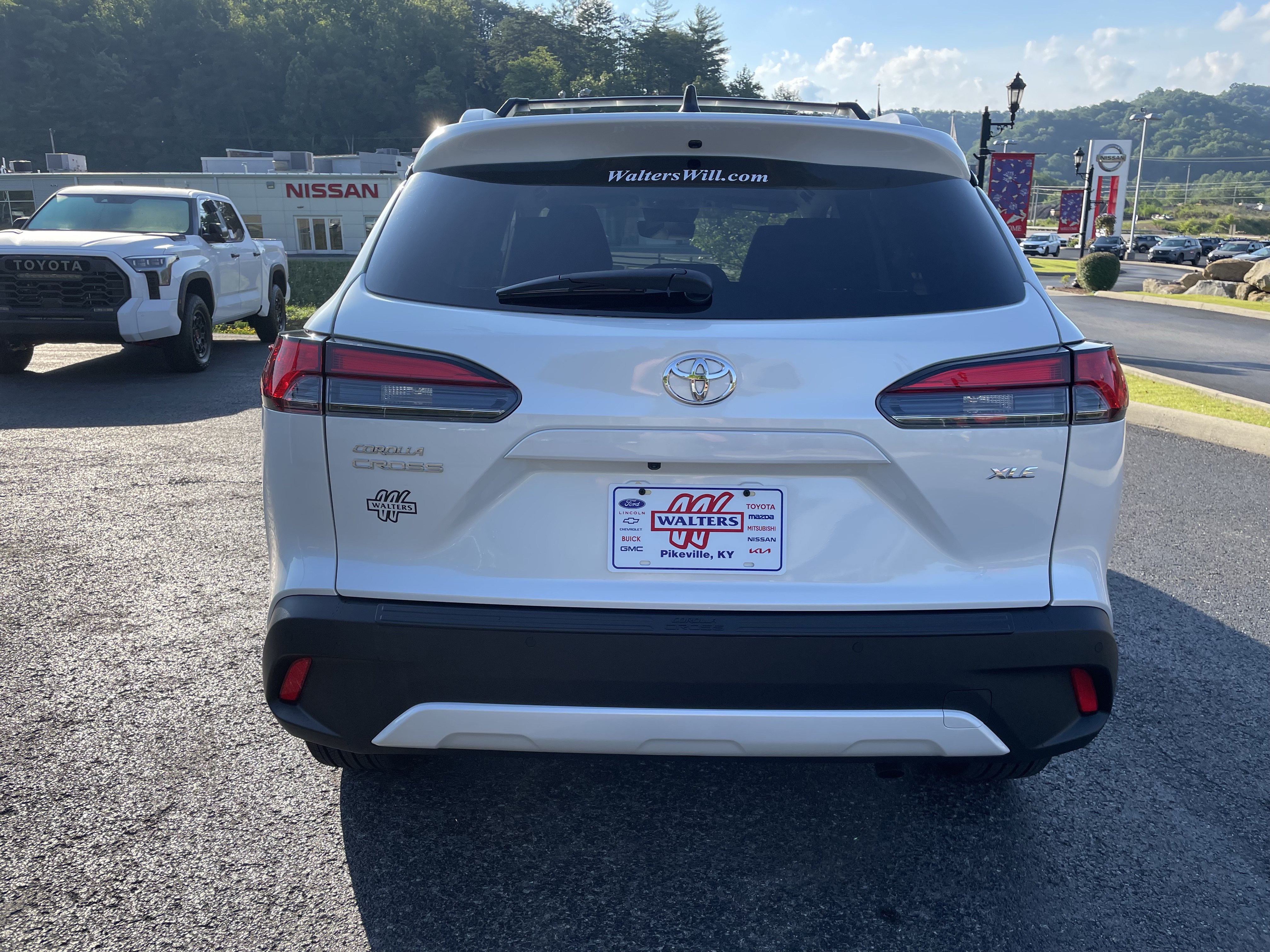 New 2026 Toyota Corolla Cross XLE FWD image 3
