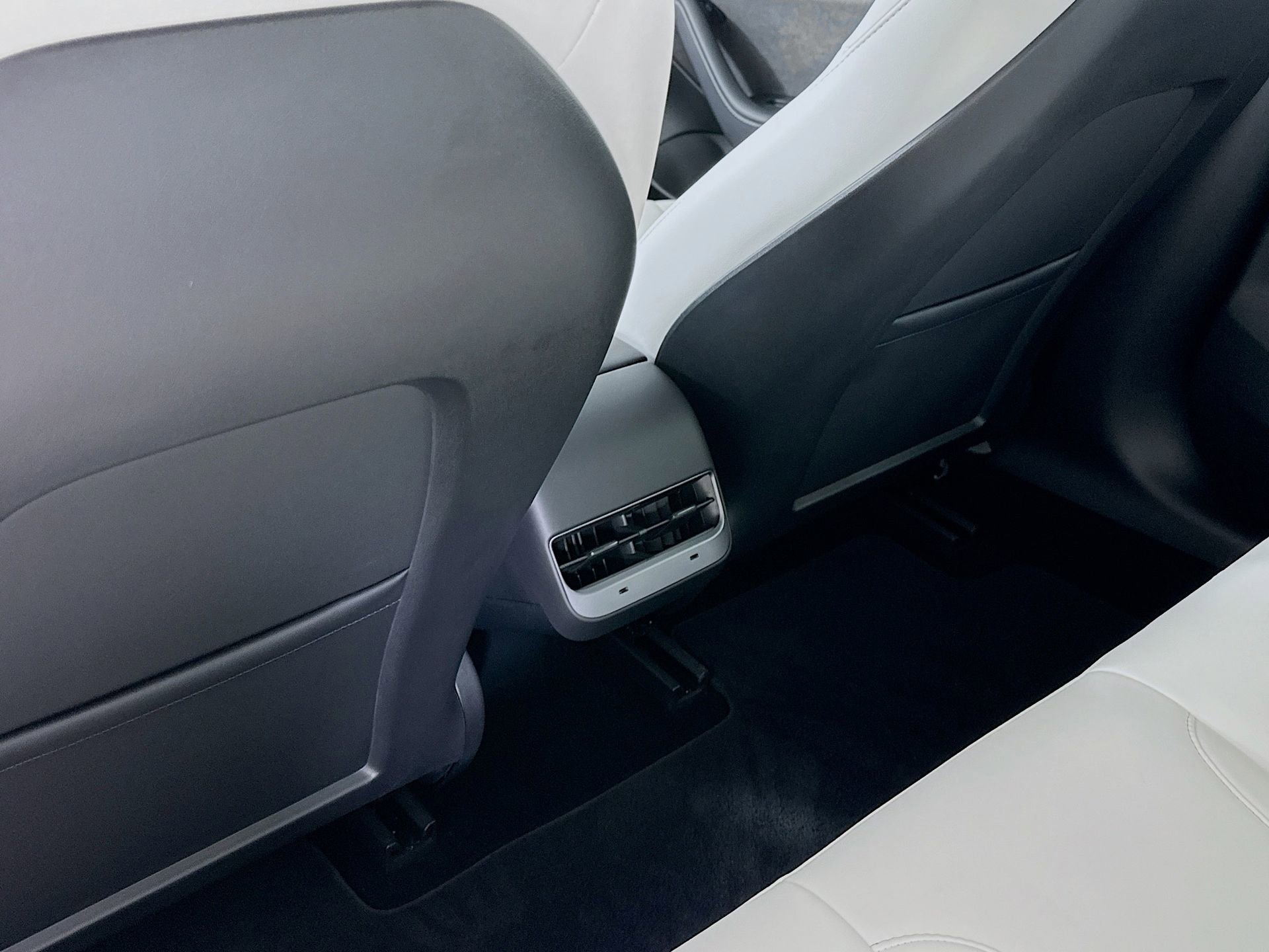 Used 2023 Tesla Model 3 Long Range image 28