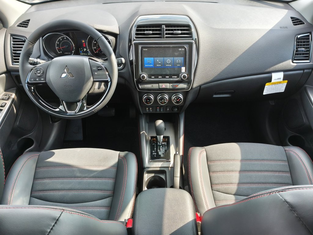 New 2026 Mitsubishi Outlander Sport SE AWD/4WD image 2