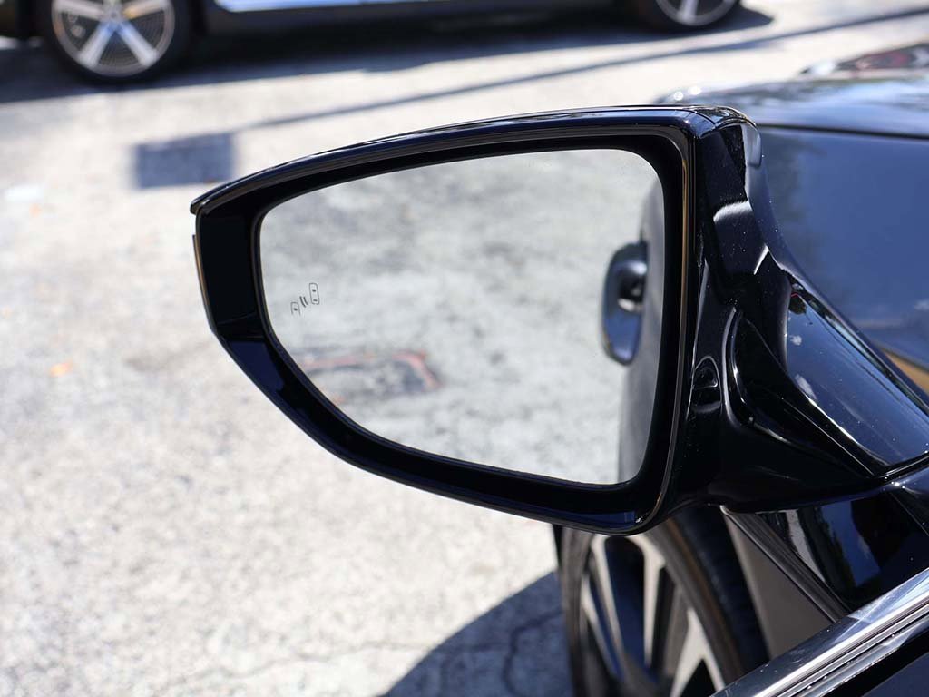 Used 2019 Lexus UX 200 image 41