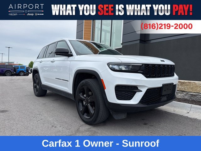 Used 2023 Jeep Grand Cherokee Altitude AWD/4WD image 1
