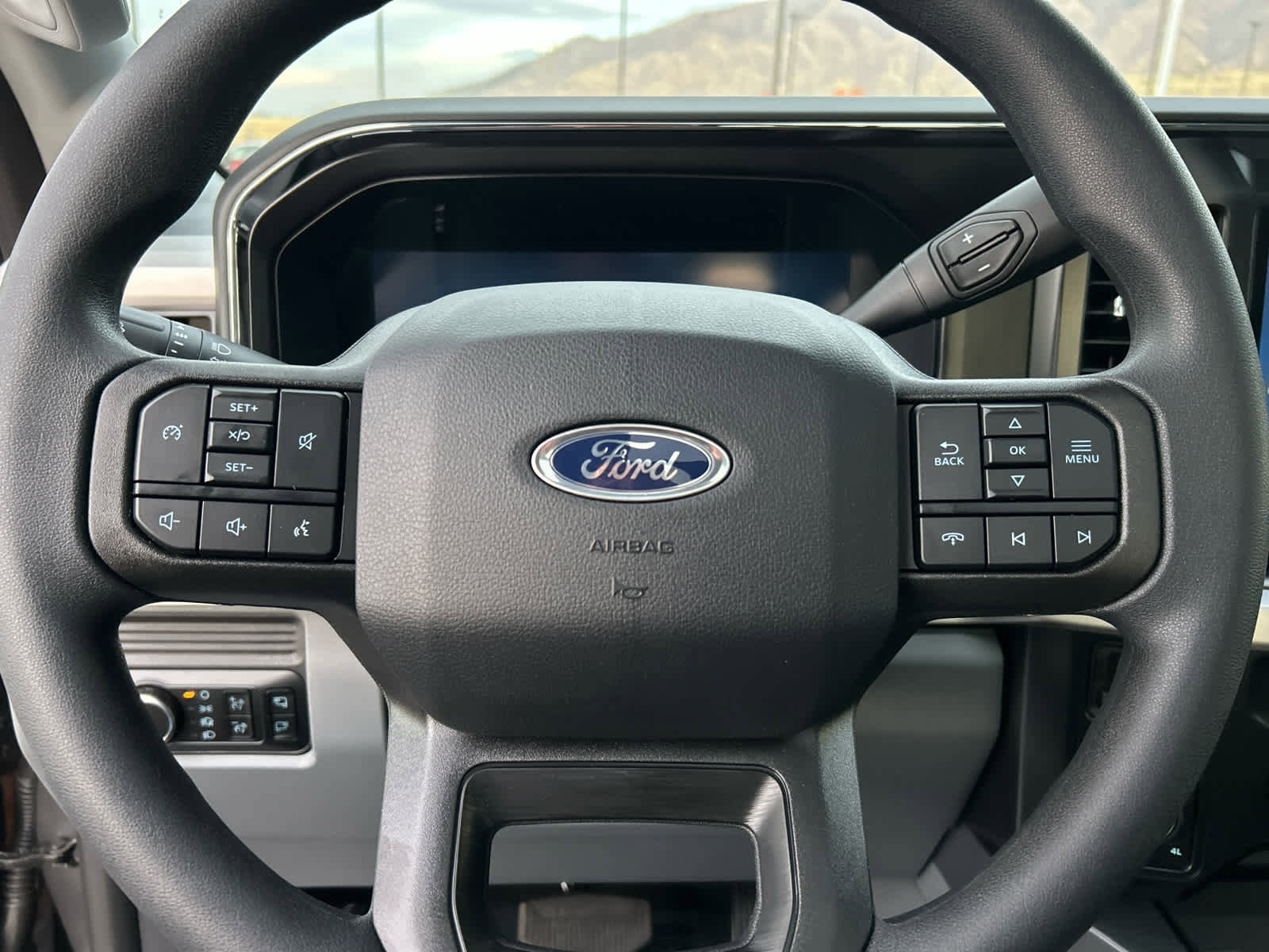 New 2026 Ford F350 XLT w/ XLT Premium Package AWD/4WD image 36