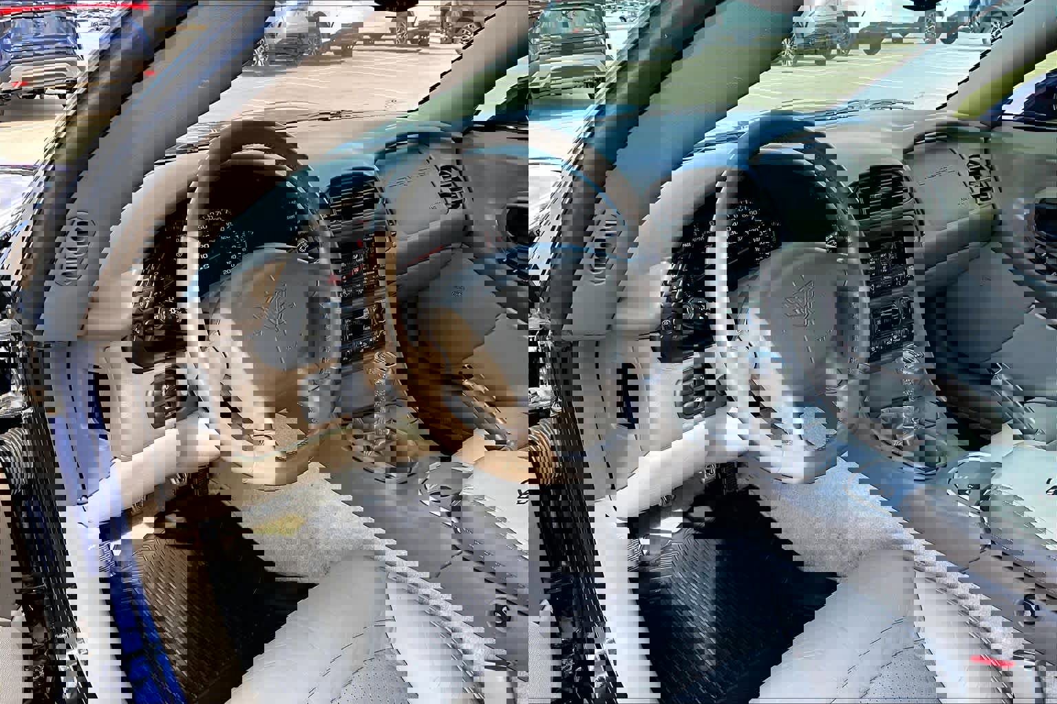 Used 2004 Chevrolet Corvette Coupe w/ Preferred Equipment Group image 14