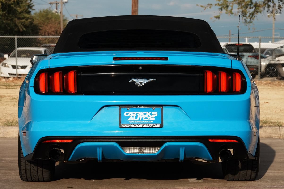 Used 2017 Ford Mustang Premium RWD image 17