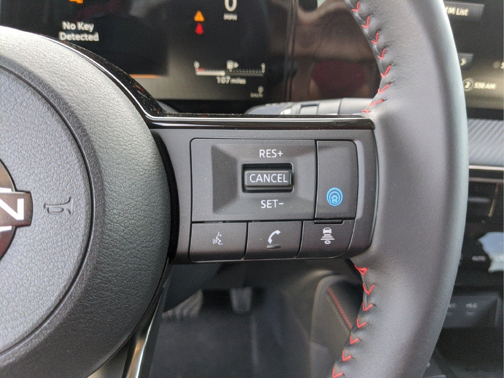 Certified 2025 Nissan Kicks SR AWD/4WD image 32