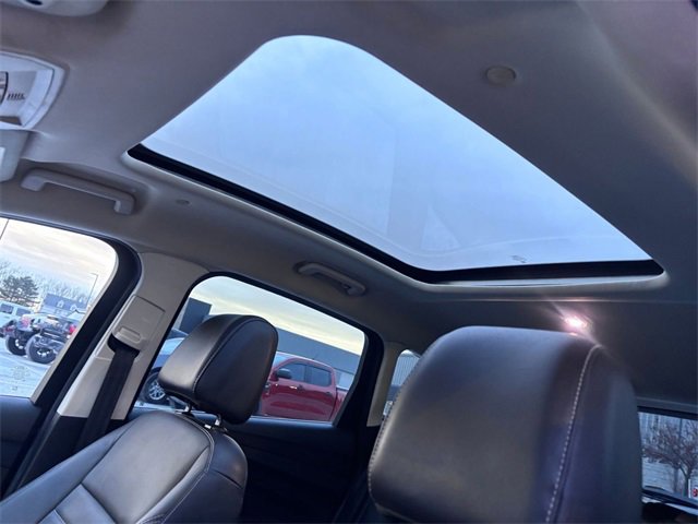 Used 2016 Ford C-MAX SEL w/ Equipment Group 303A image 11