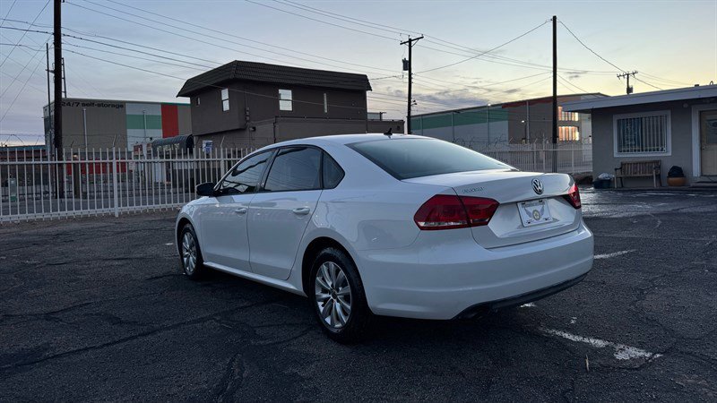 Used 2012 Volkswagen Passat 2.5 S image 6