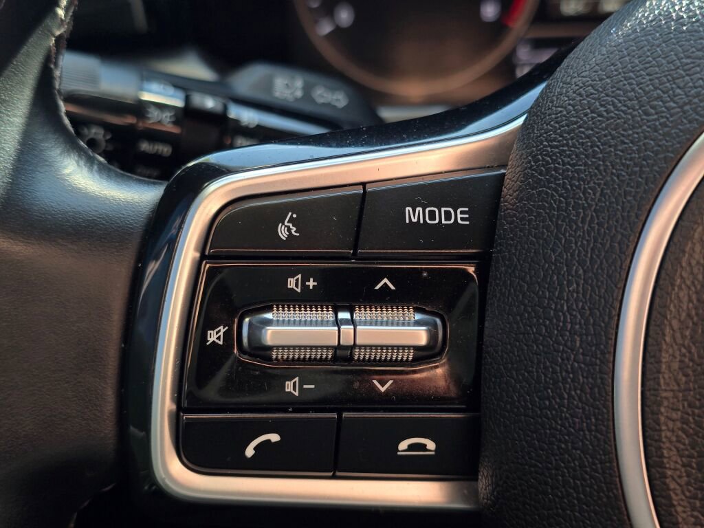 Used 2022 Kia Sorento SX image 30