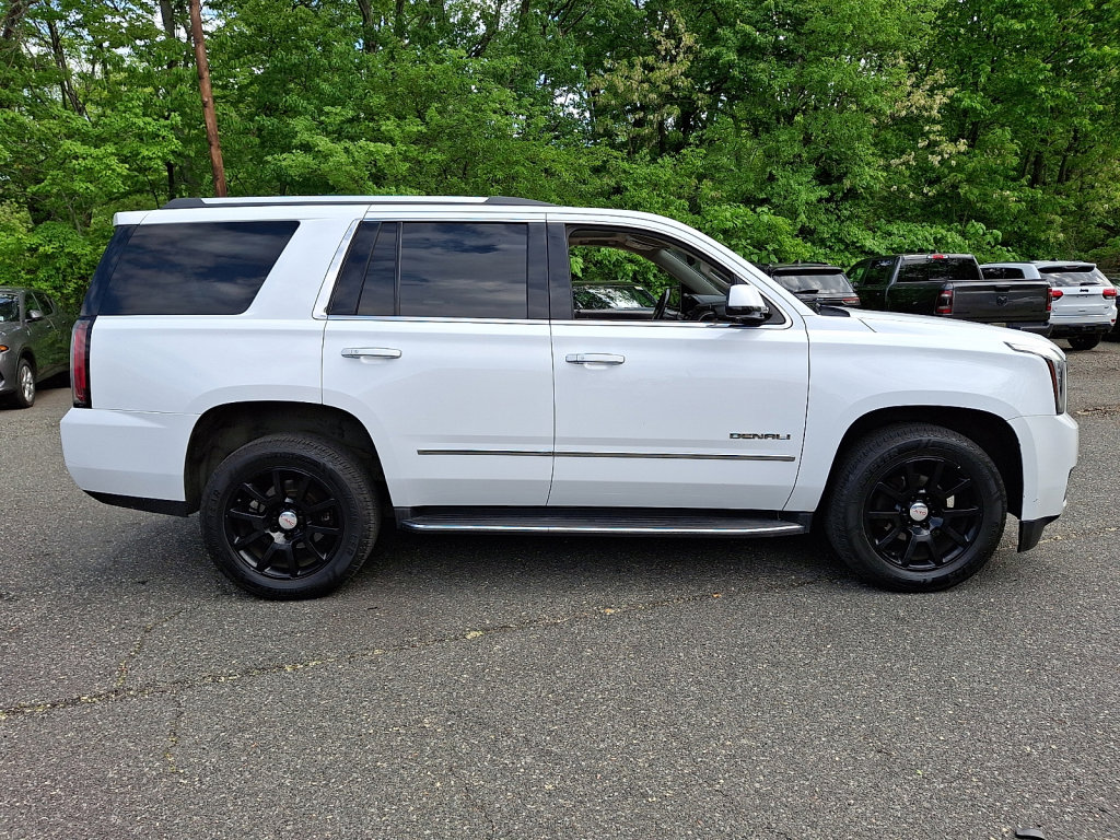 Used 2017 GMC Yukon Denali AWD/4WD image 5