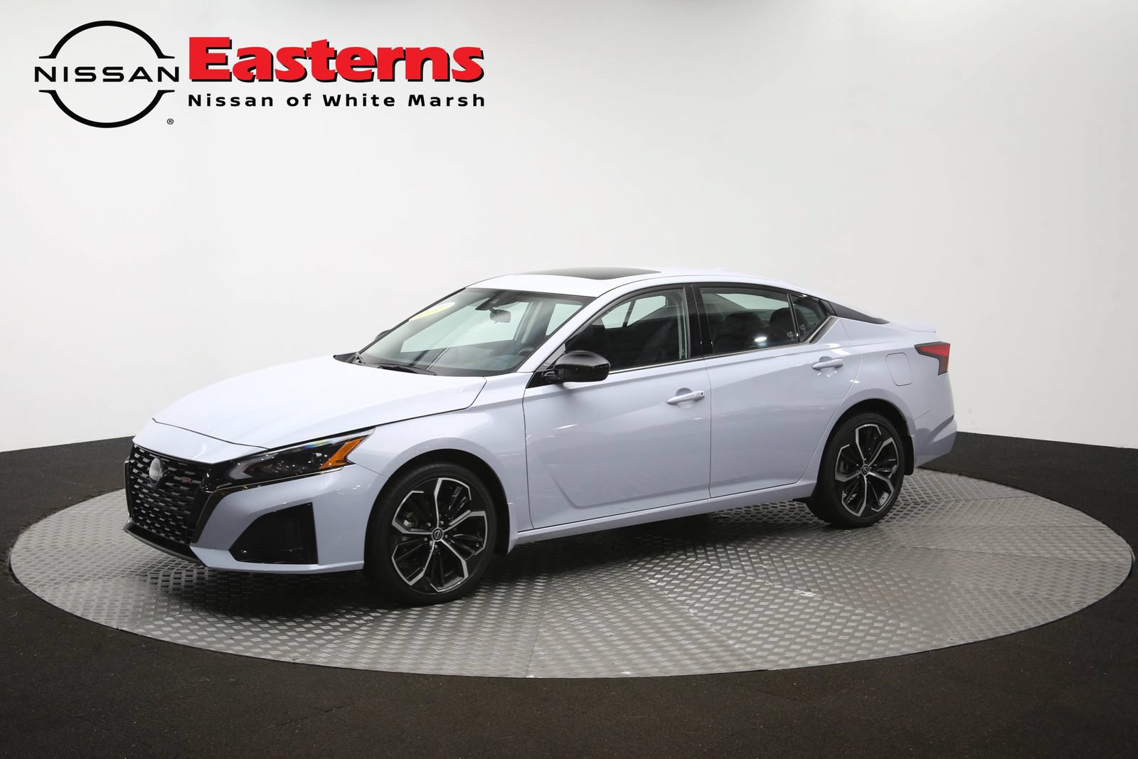 Used 2023 Nissan Altima 2.5 SR AWD/4WD image 55