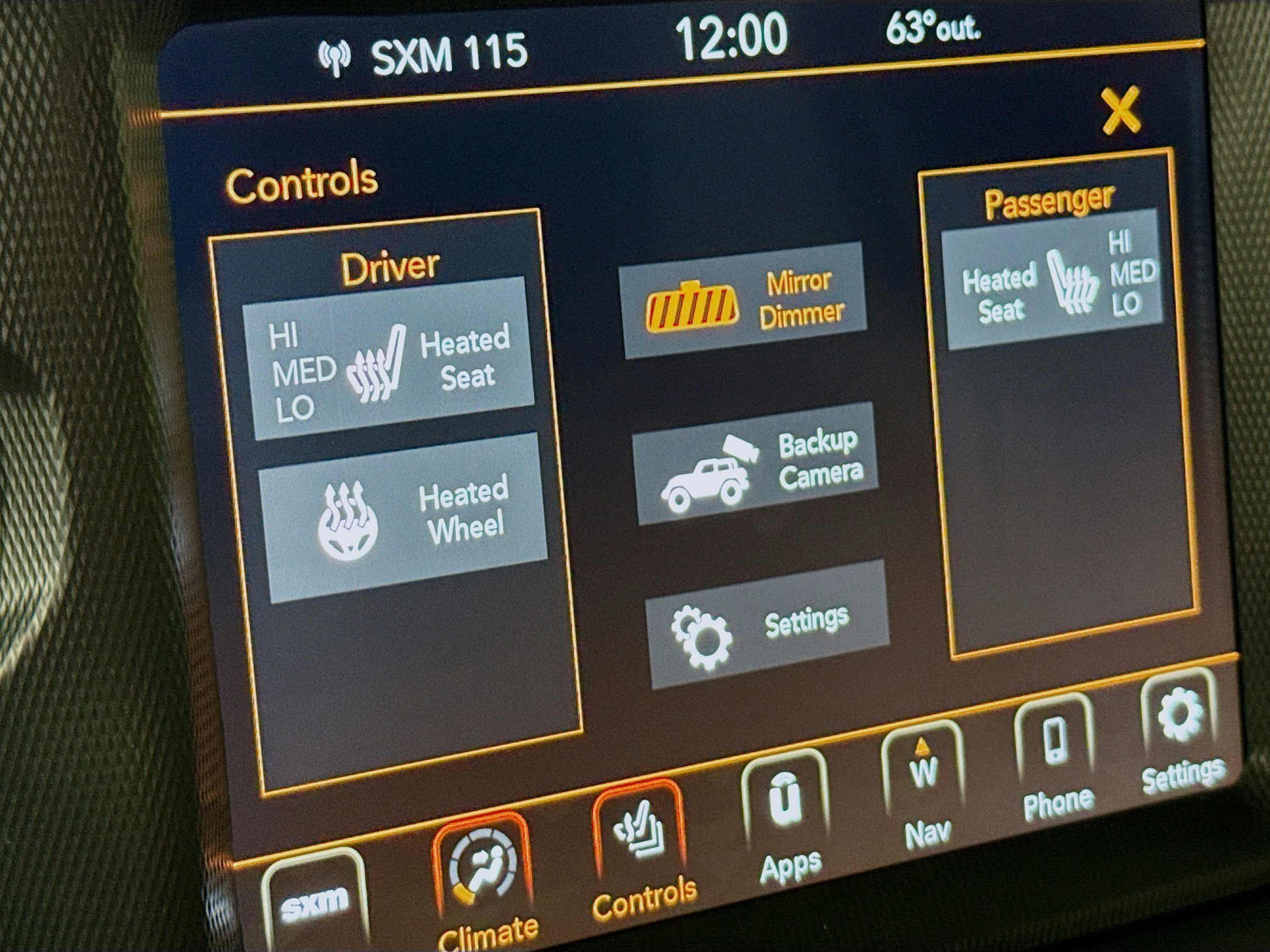 Used 2021 Jeep Wrangler Unlimited Sahara image 24