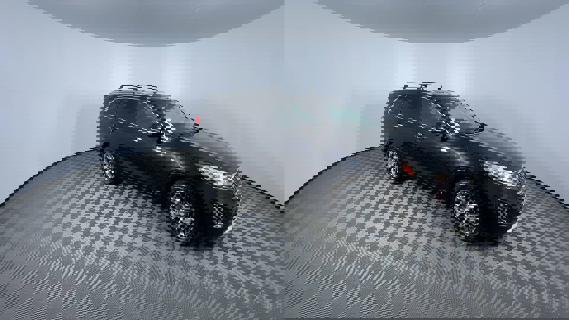 Used 2016 Kia Sorento SX image 2