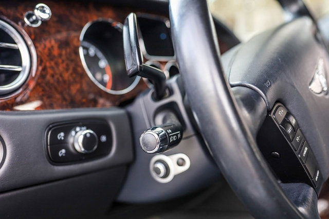 Used 2006 Bentley Flying Spur Flying Spur AWD/4WD image 29
