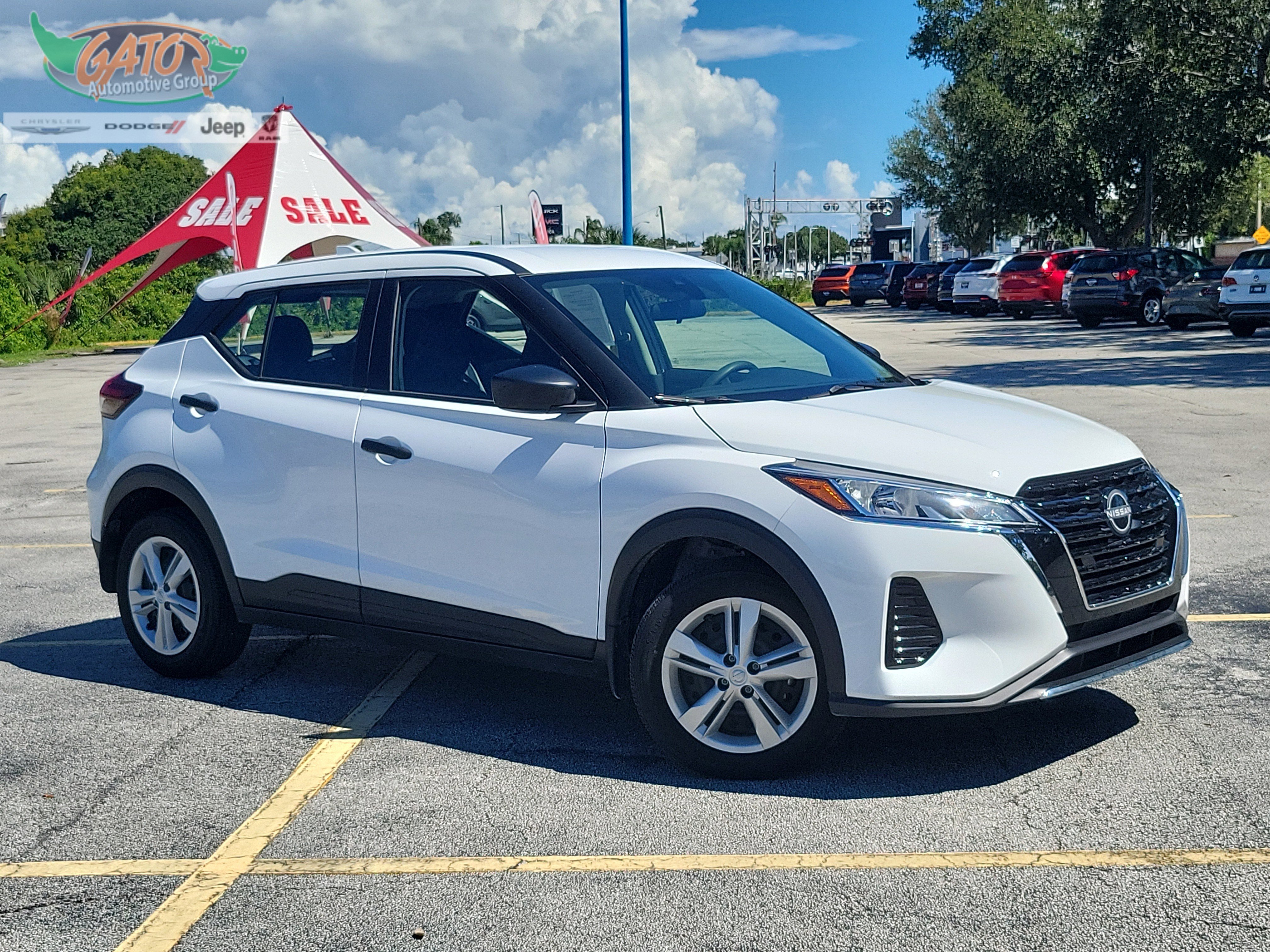 Used 2023 Nissan Kicks S