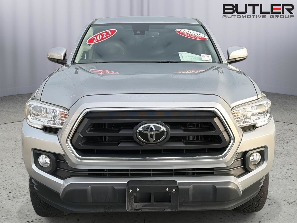 Certified 2023 Toyota Tacoma SR5 w/ Technology Package AWD/4WD image 9