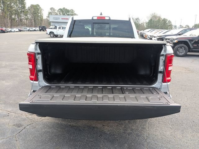 New 2026 RAM 1500 Laramie AWD/4WD image 31