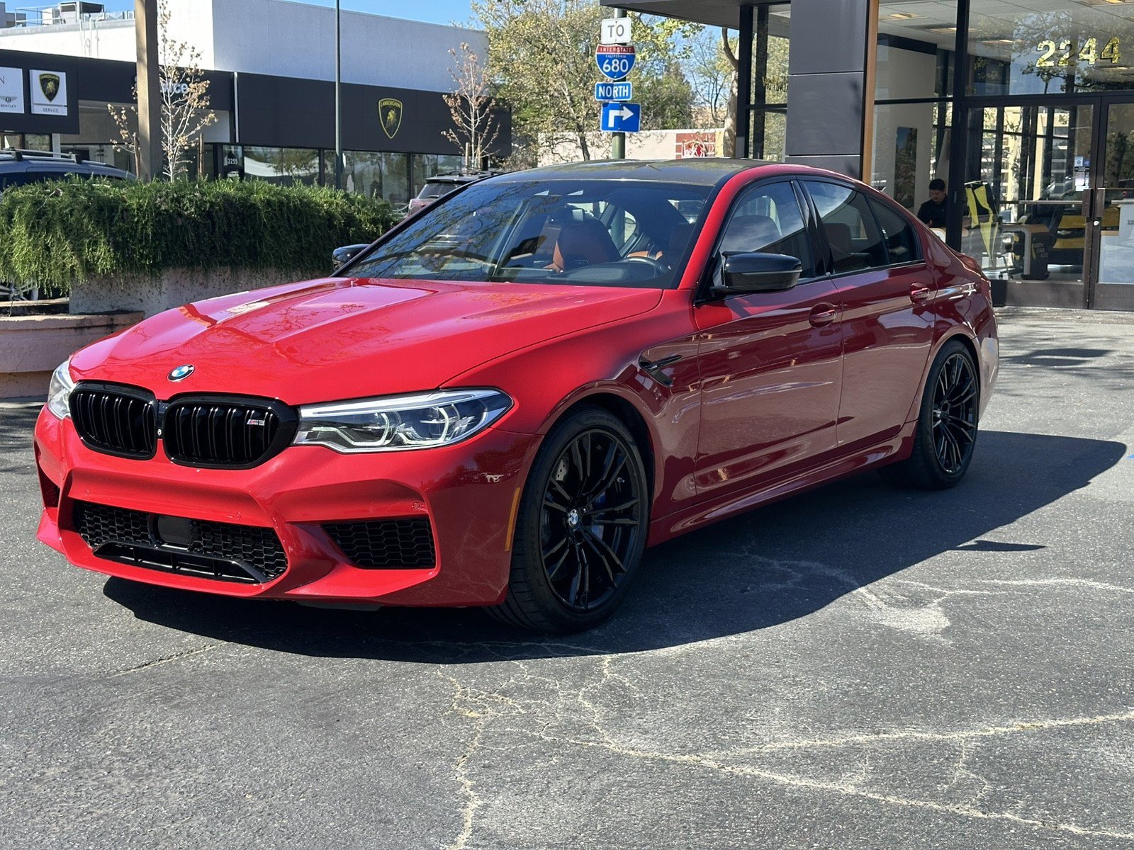 Used 2020 BMW M5 w/ Executive Package image 3