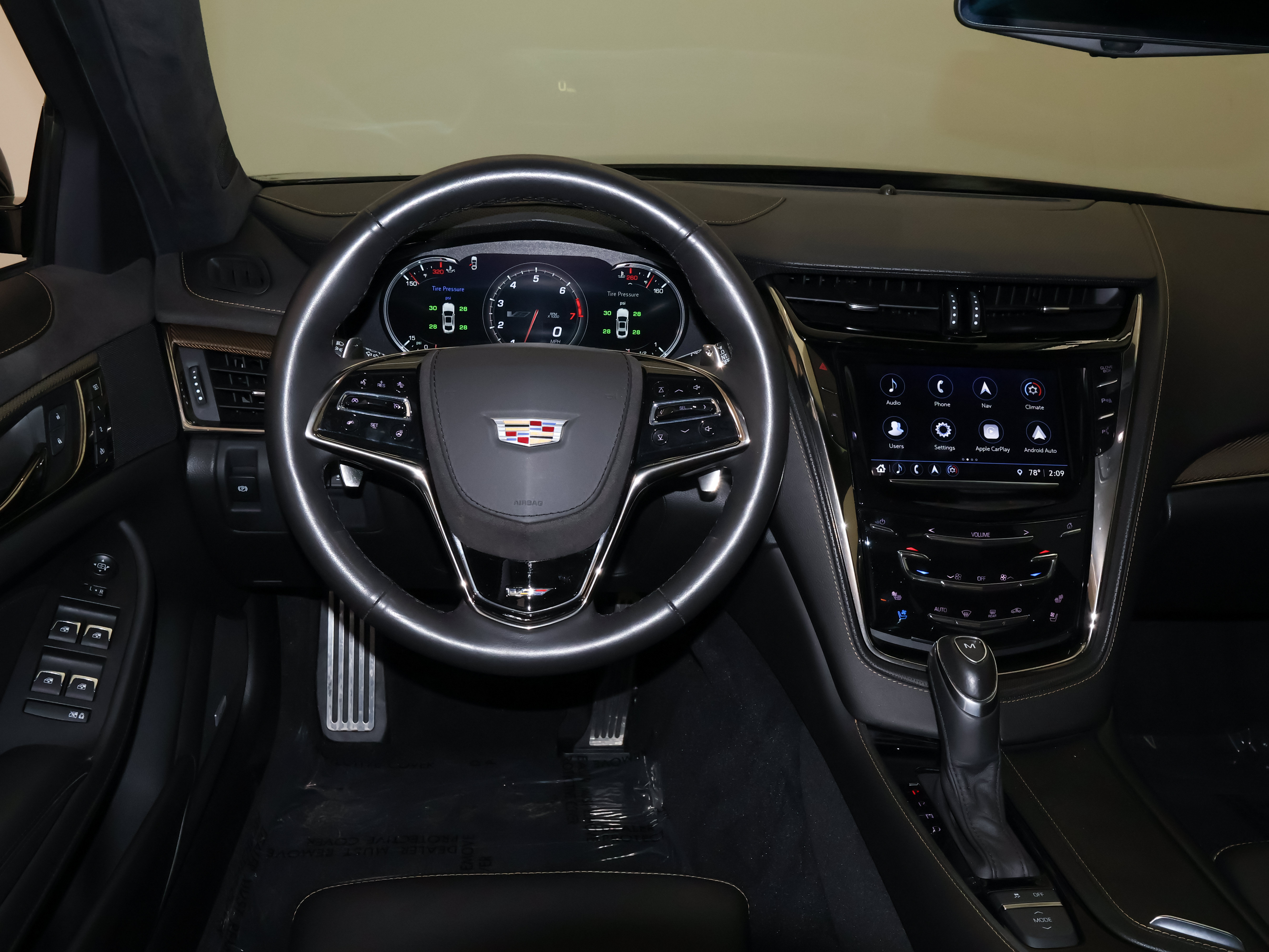 Used 2019 Cadillac CTS V w/ Luxury Package RWD image 26
