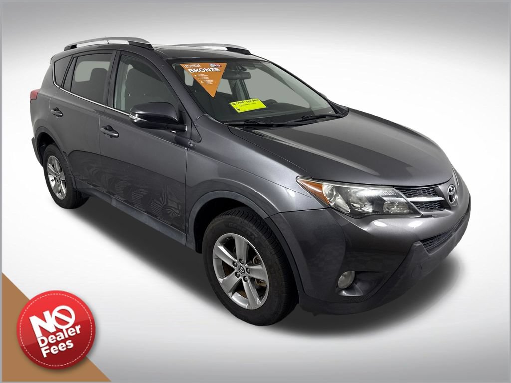 Used 2015 Toyota RAV4 XLE AWD/4WD image 1