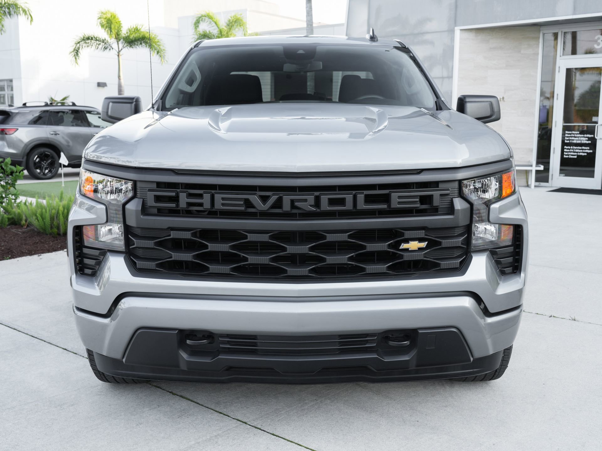 Used 2025 Chevrolet Silverado 1500 Custom AWD/4WD image 4