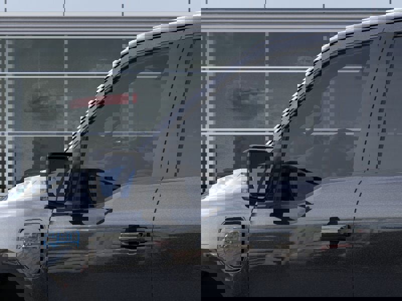 New 2025 Ford F150 Lightning Flash image 20