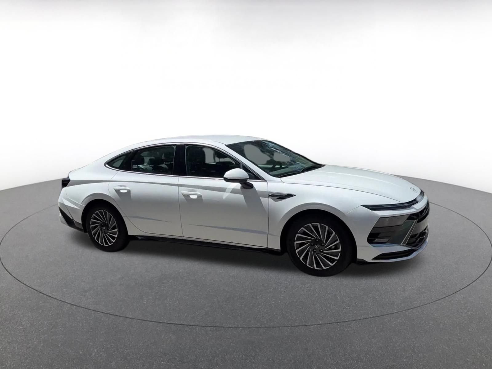 Used 2025 Hyundai Sonata SEL FWD video 2