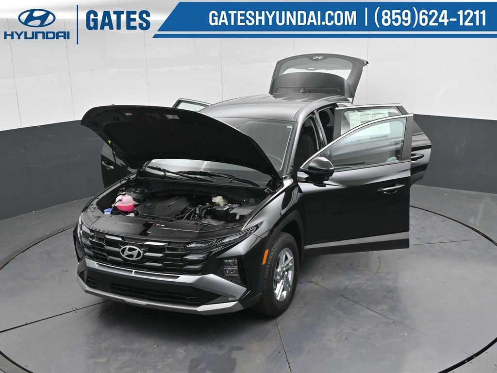Used 2025 Hyundai Tucson SE AWD/4WD image 51