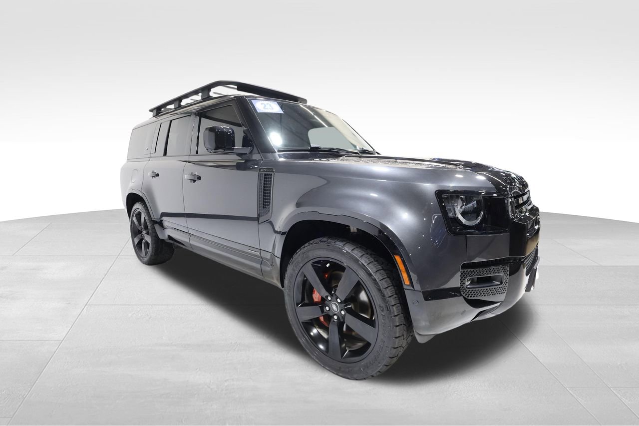 Used 2023 Land Rover Defender 130 X image 6