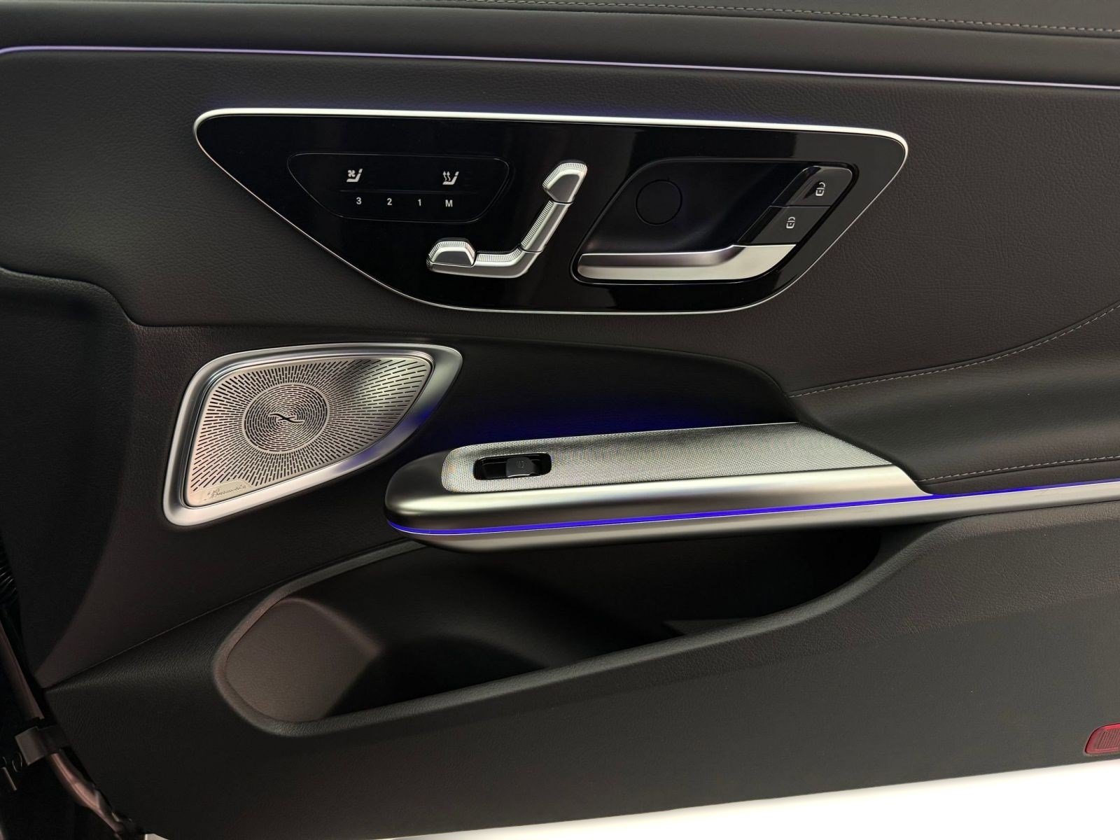 New 2026 Mercedes-Benz CLE 450 4MATIC Coupe image 22