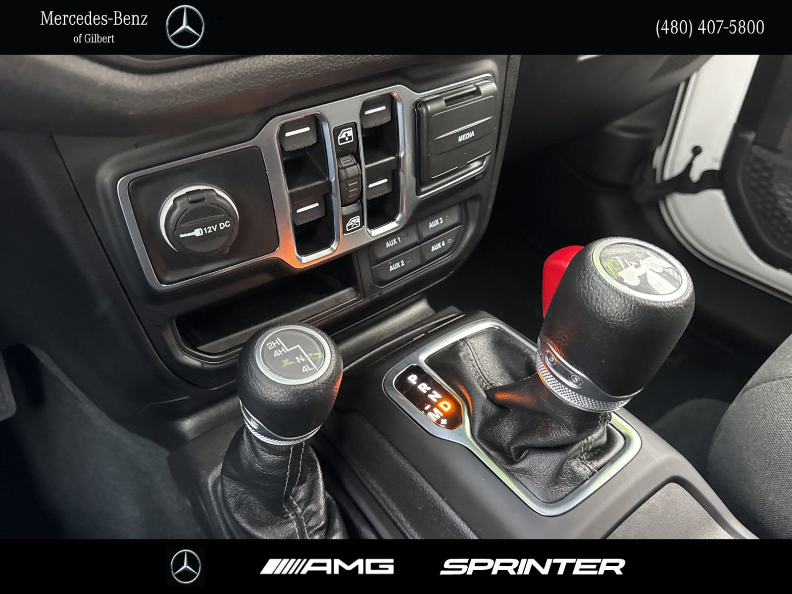 Used 2024 Jeep Wrangler Sport S image 27