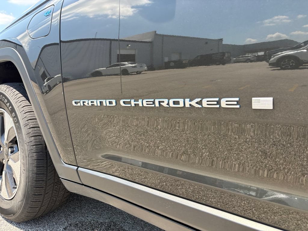 Used 2024 Jeep Grand Cherokee Limited 4xe AWD/4WD image 47