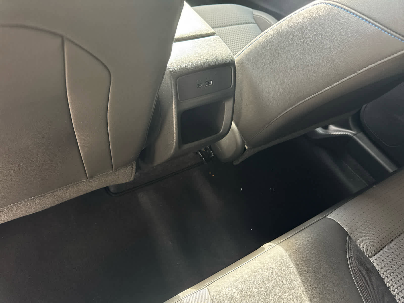 Certified 2025 Chevrolet Trax LT w/ LT Convenience Package image 25