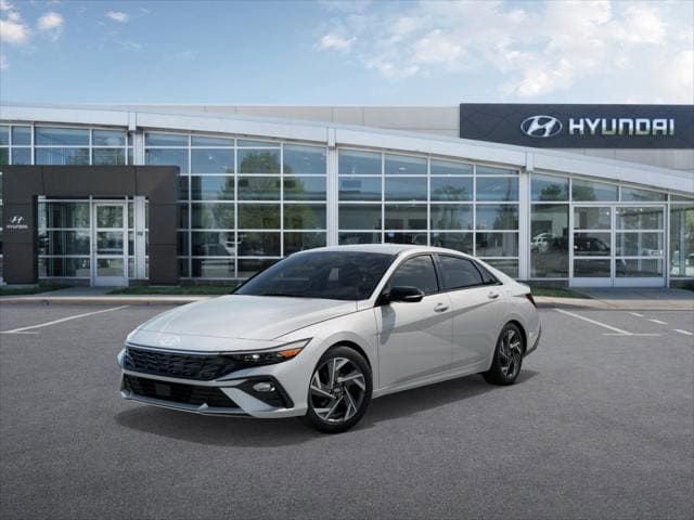 New 2025 Hyundai Elantra SEL image 1