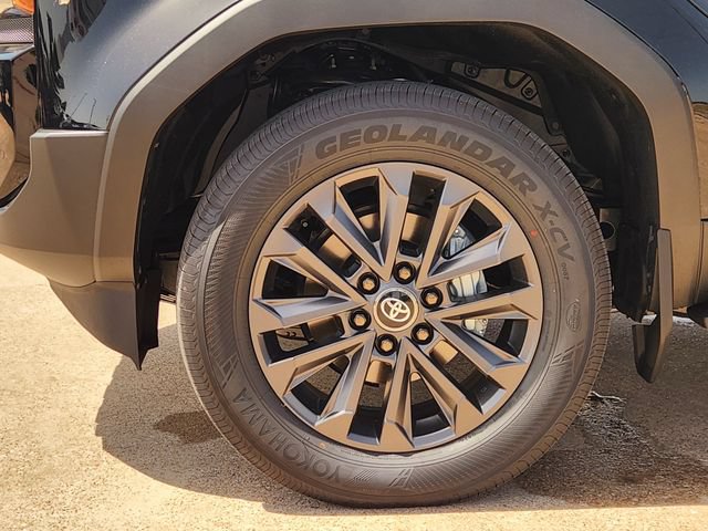 New 2027 Toyota Land Cruiser w/ Premium Package AWD/4WD image 8
