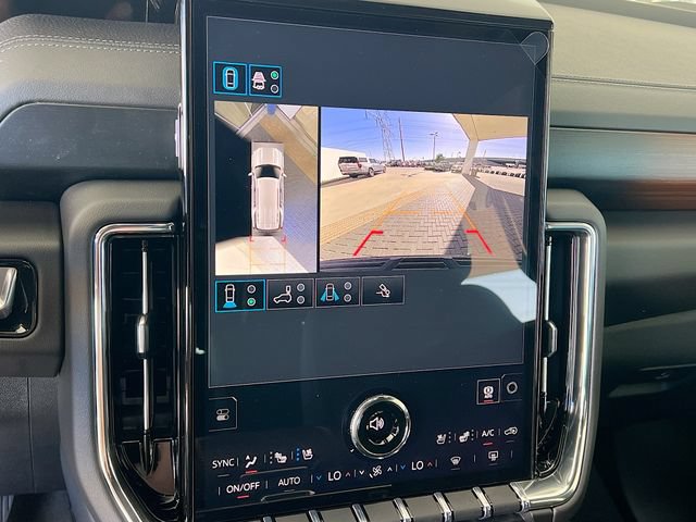 New 2026 GMC Yukon Denali w/ Advanced Technology Package RWD image 9
