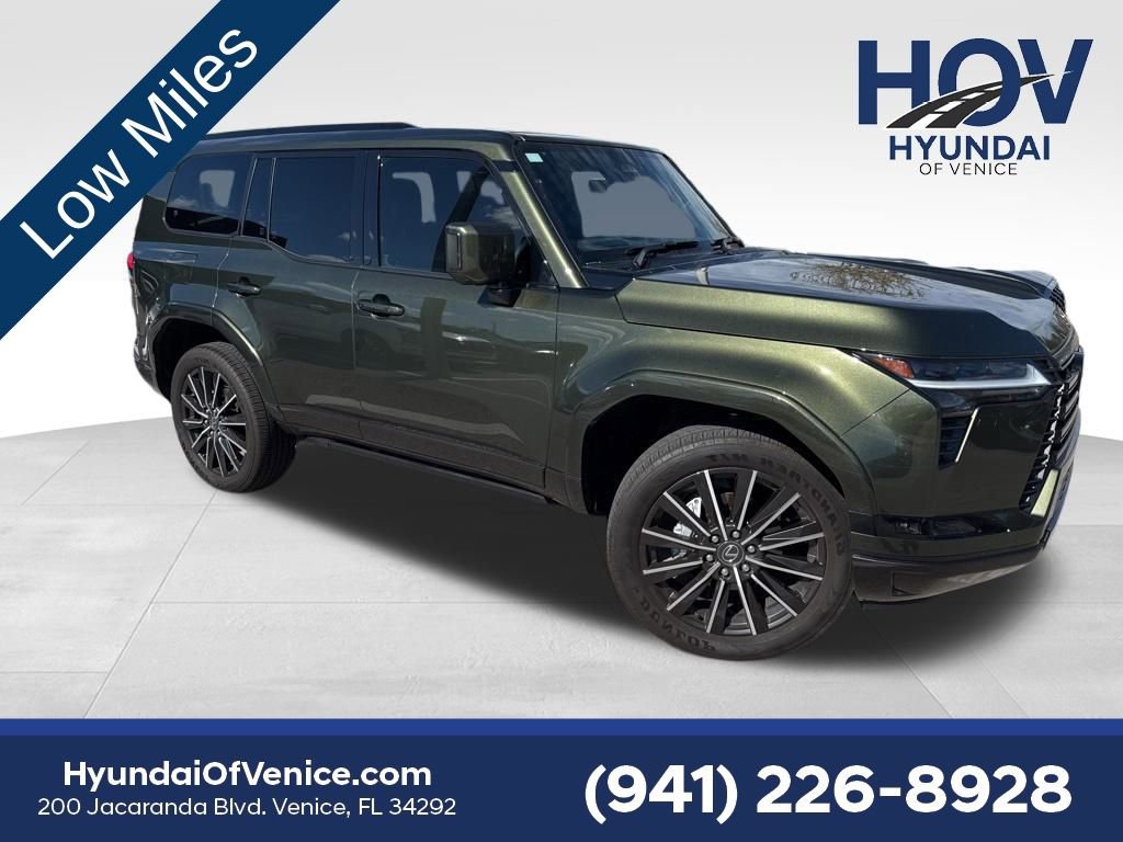 Used 2025 Lexus GX 550 image 1