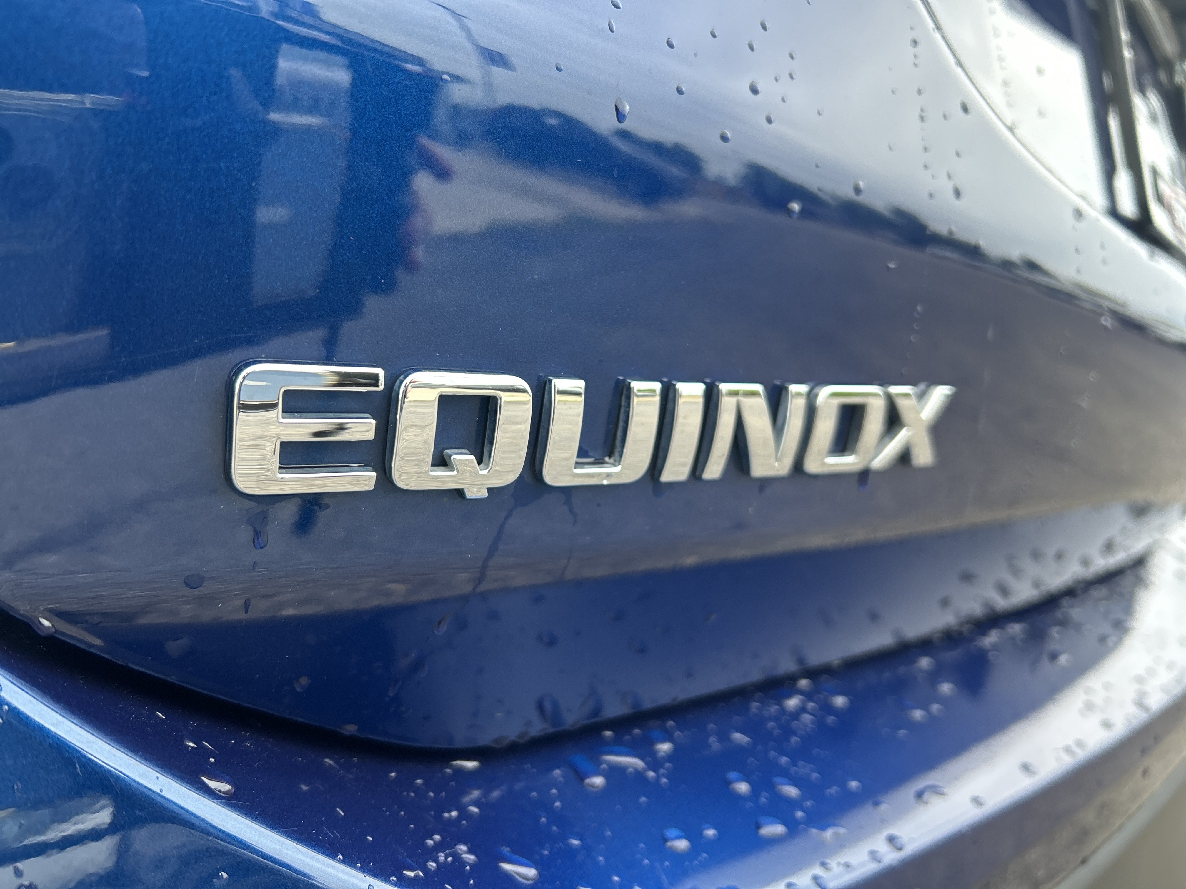 Used 2022 Chevrolet Equinox LT AWD/4WD image 25