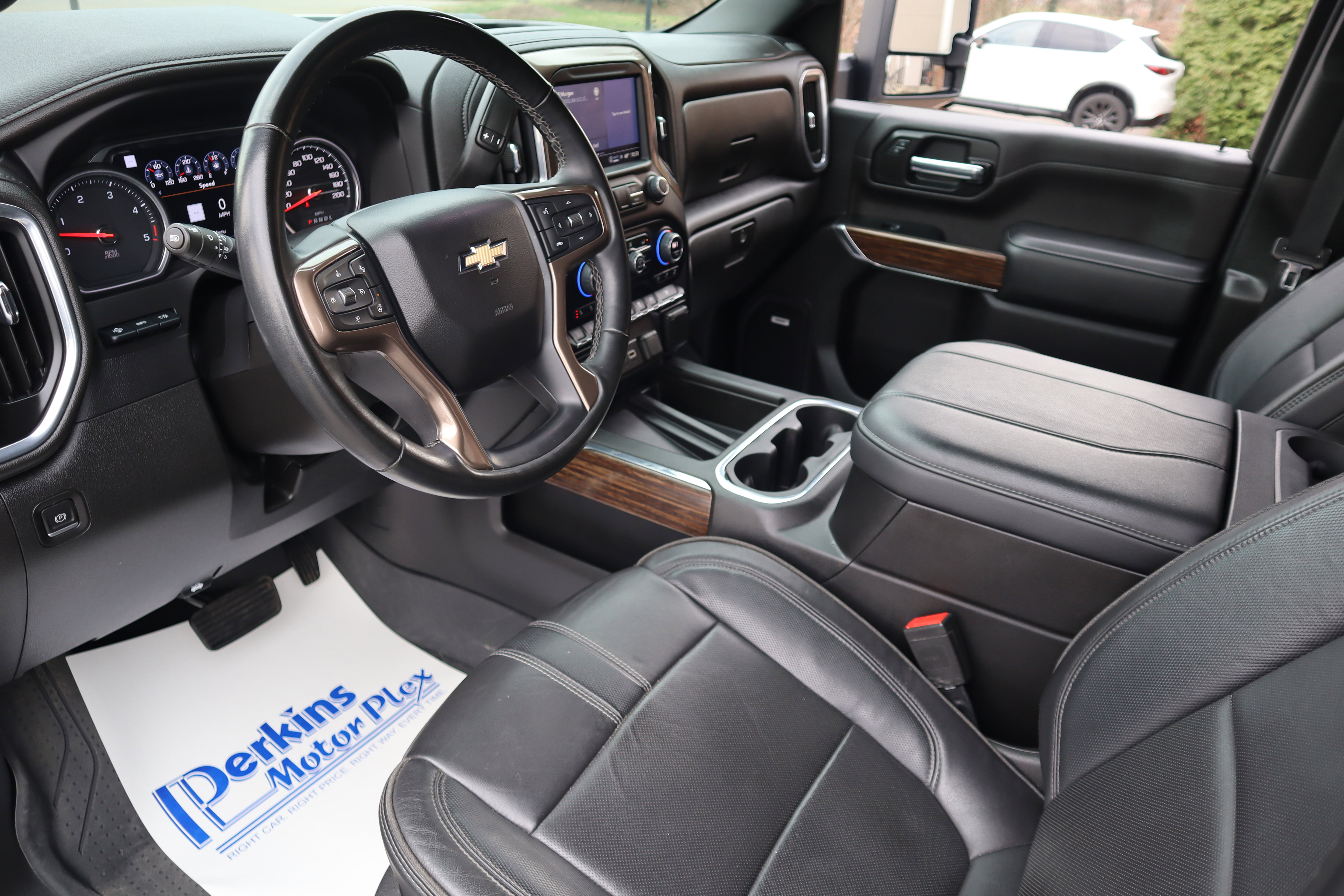 Used 2023 Chevrolet Silverado 2500 High Country w/ Technology Package image 35