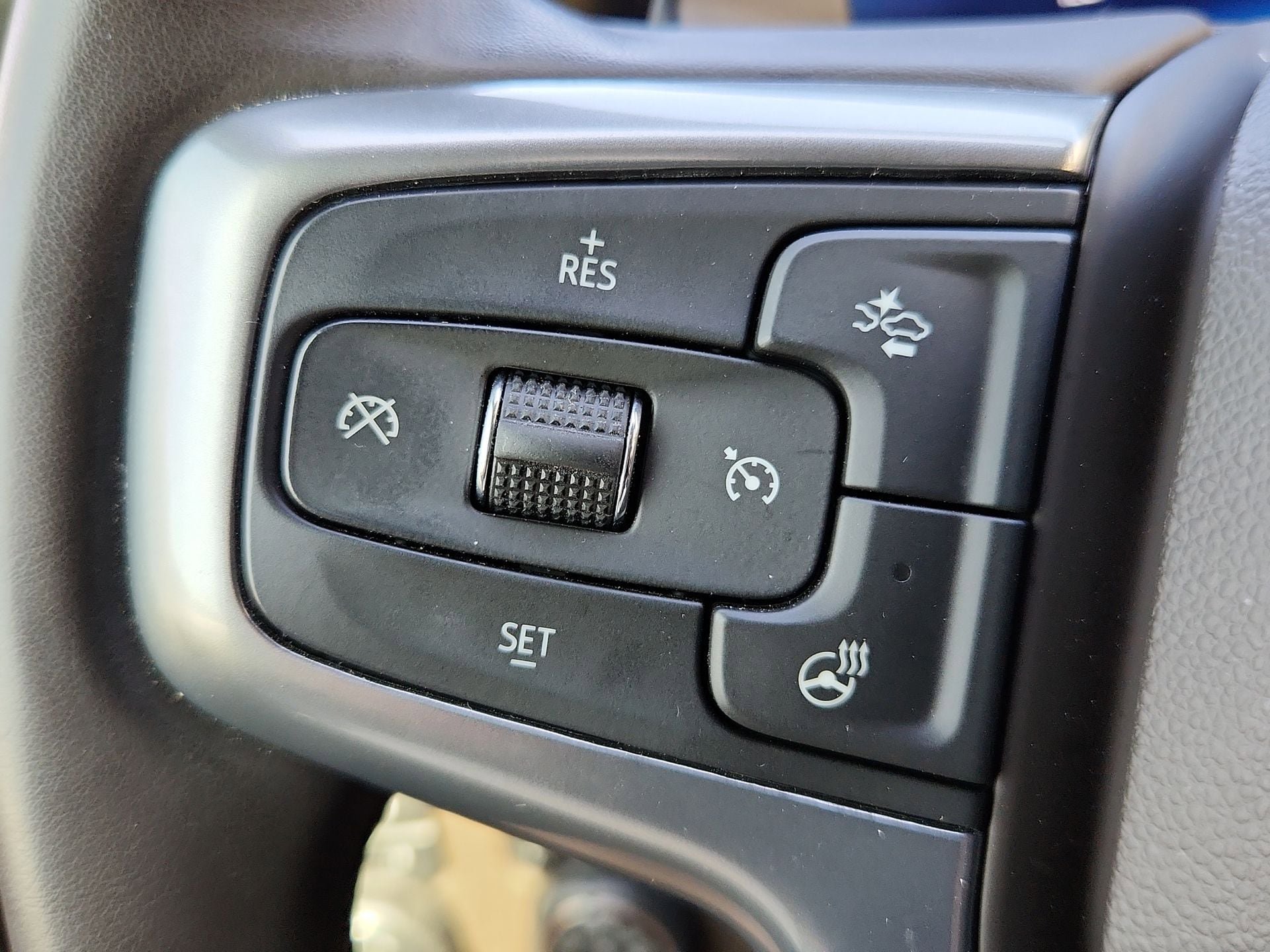 Used 2024 Chevrolet Silverado 1500 LT Trail Boss w/ Convenience Package II AWD/4WD image 21