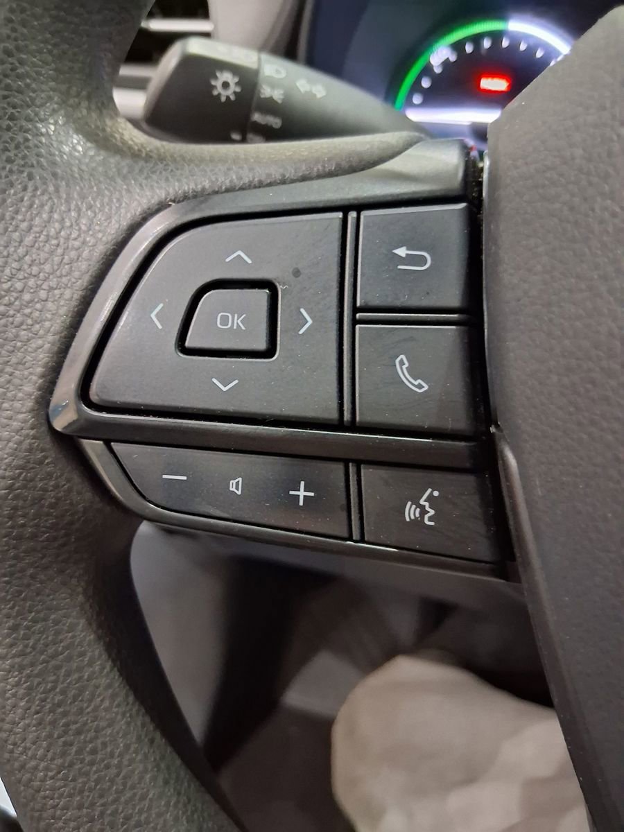 Used 2022 Toyota Sienna LE image 19